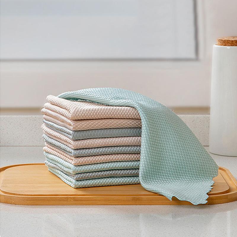 FishClean™ - The Streak-Free Microfiber Cloths! ✨