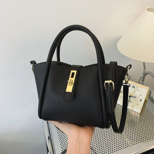 Aurora Luxe Tote – Stylish and Spacious Handbag for Everyday Use