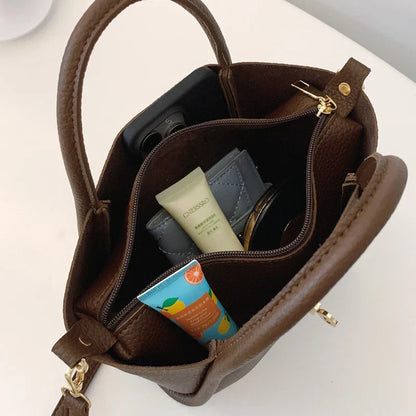 Aurora Luxe Tote – Stylish and Spacious Handbag for Everyday Use